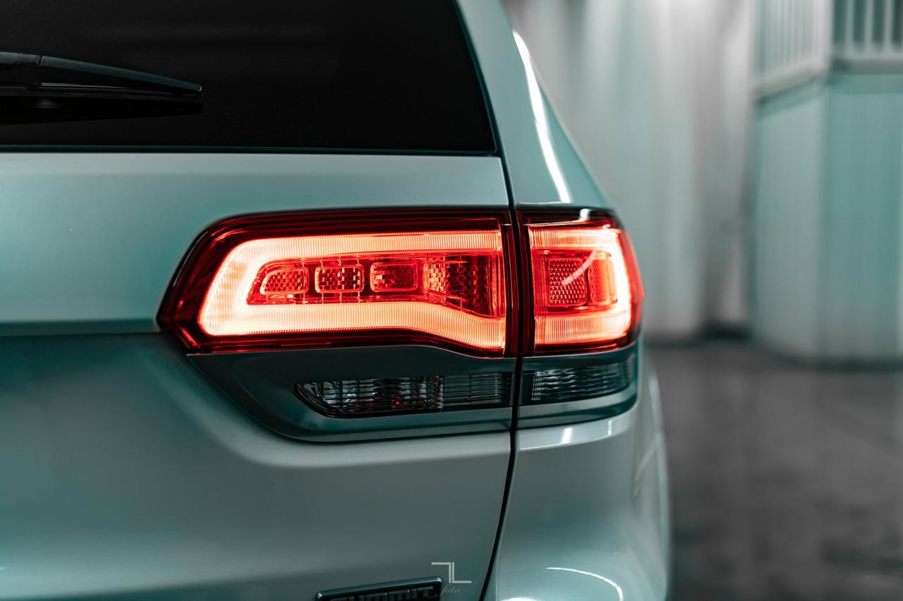 2017 Jeep Grand Cherokee 4x4 Summit HEMI Leather Roof Nav Red Deer AB