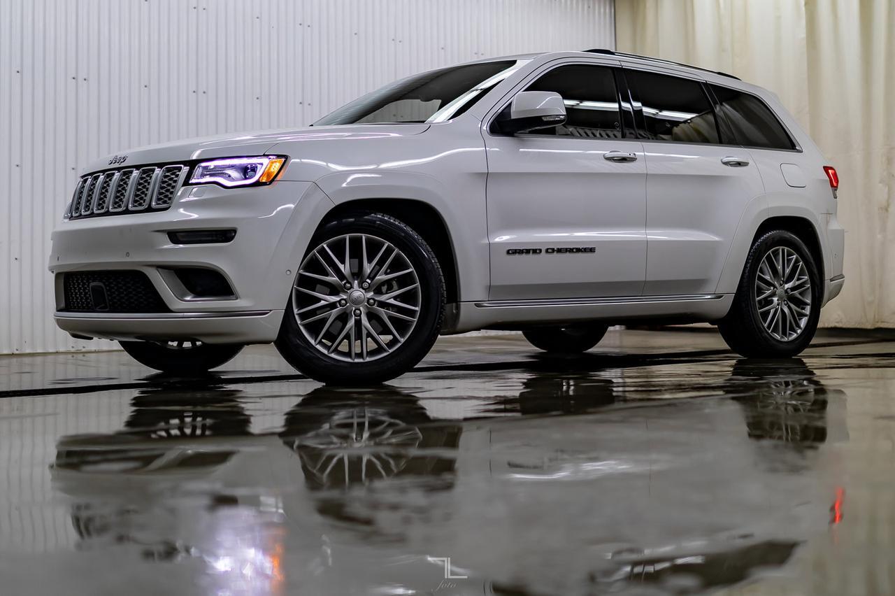 2017 Jeep Grand Cherokee 4x4 Summit HEMI Leather Roof Nav Red Deer AB