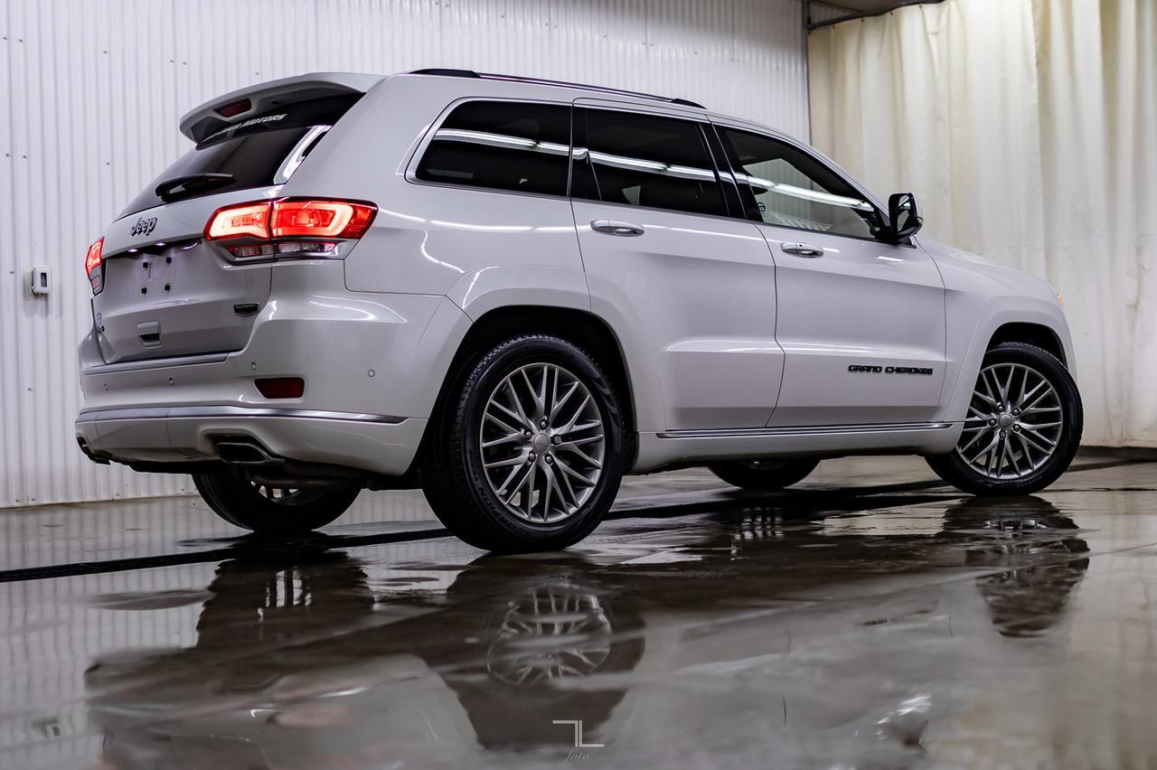 2017 Jeep Grand Cherokee 4x4 Summit HEMI Leather Roof Nav Red Deer AB