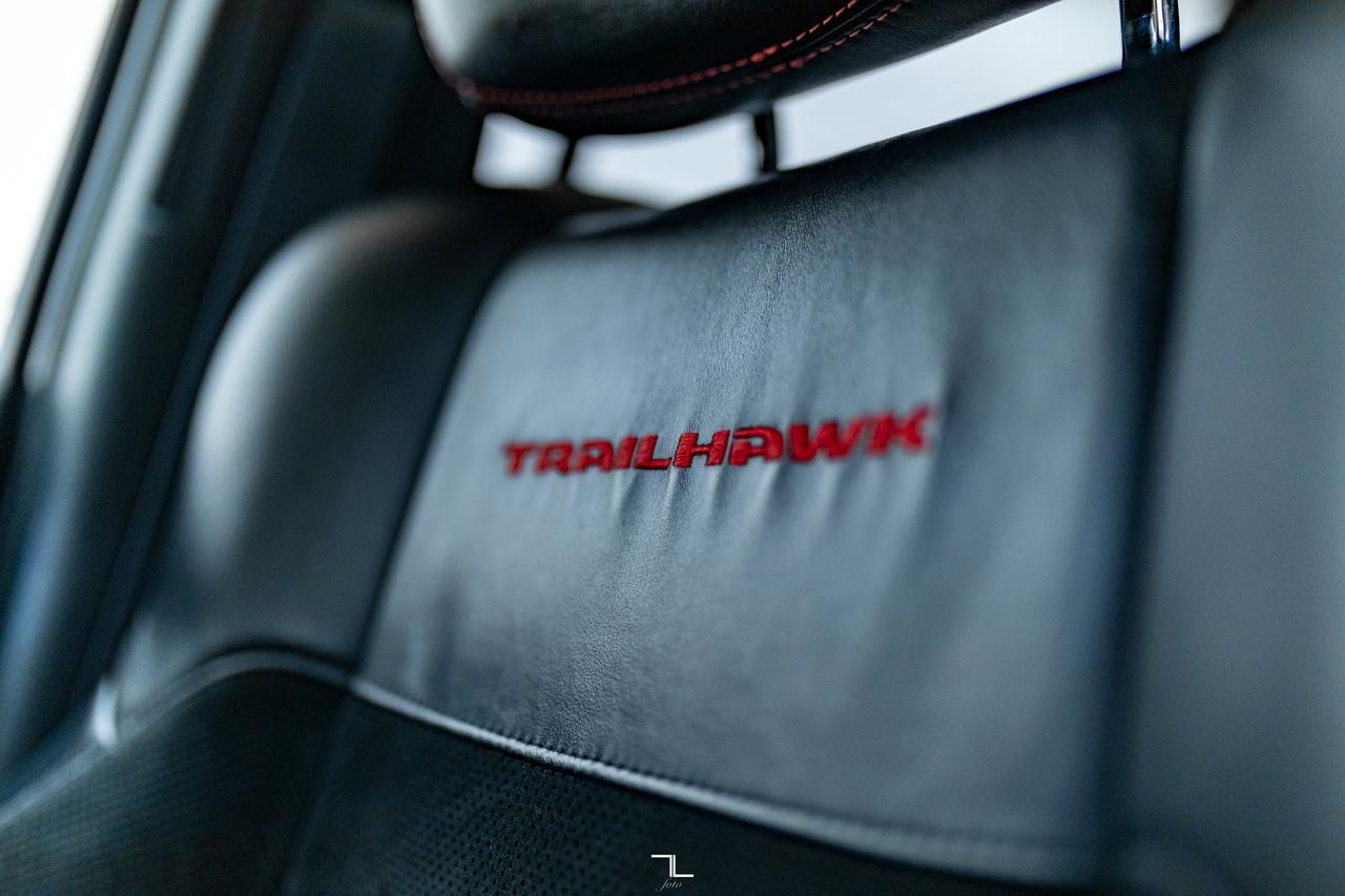 2017 Jeep Grand Cherokee 4x4 Trailhawk Leather Roof Nav BCam Red Deer AB