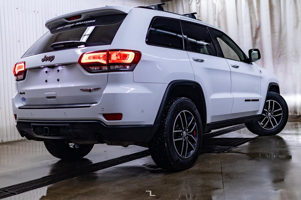 2017 Jeep Grand Cherokee 4x4 Trailhawk Leather Roof Nav BCam Red Deer AB