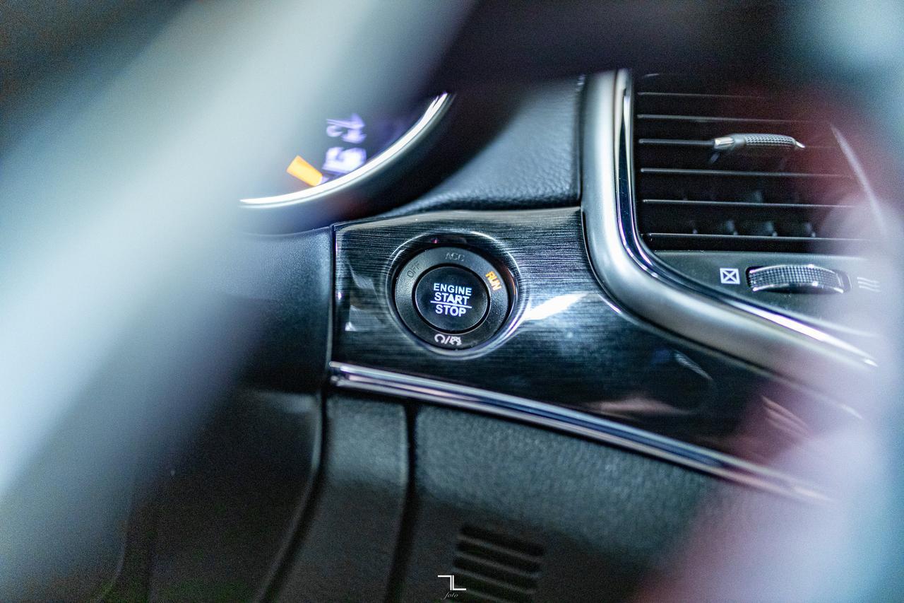 2017 Jeep Grand Cherokee 4x4 Trailhawk Leather Roof Nav BCam Red Deer AB