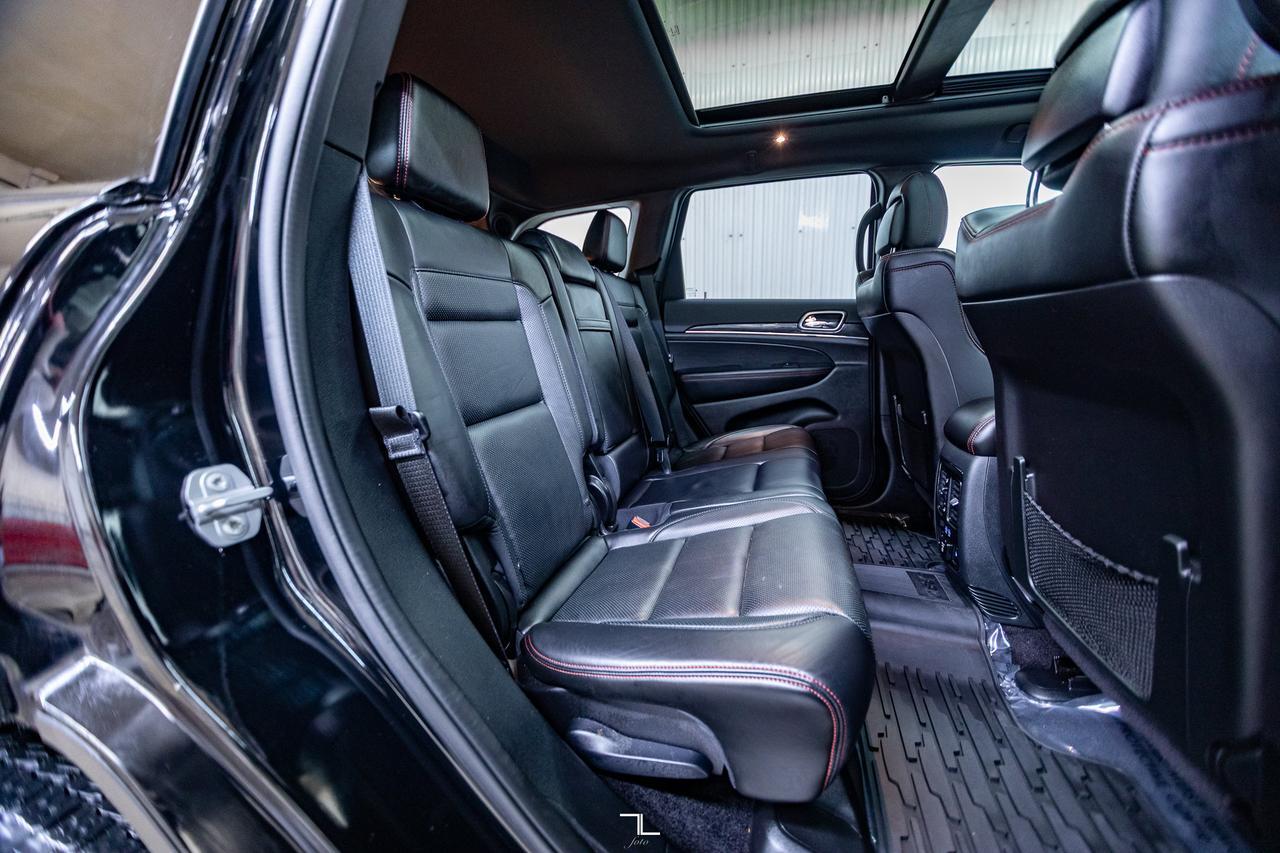 2017 Jeep Grand Cherokee 4x4 Trailhawk Leather Roof Nav BCam Red Deer AB