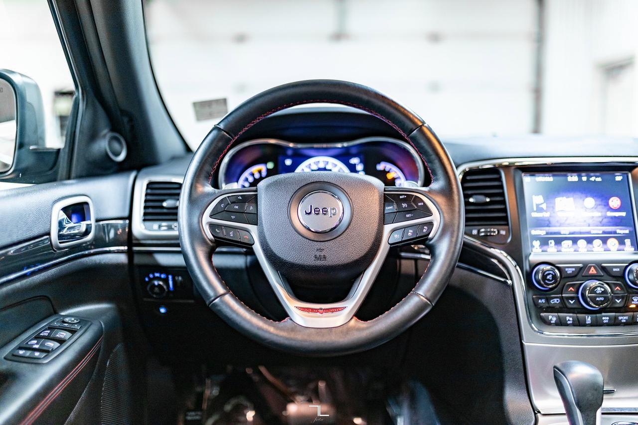 2017 Jeep Grand Cherokee 4x4 Trailhawk Leather Roof Nav BCam Red Deer AB