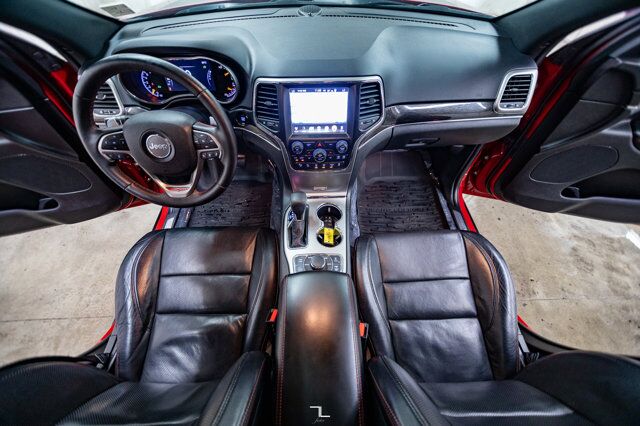 2017 Jeep Grand Cherokee 4x4 Trailhawk Leather Roof Nav BCam Red Deer AB