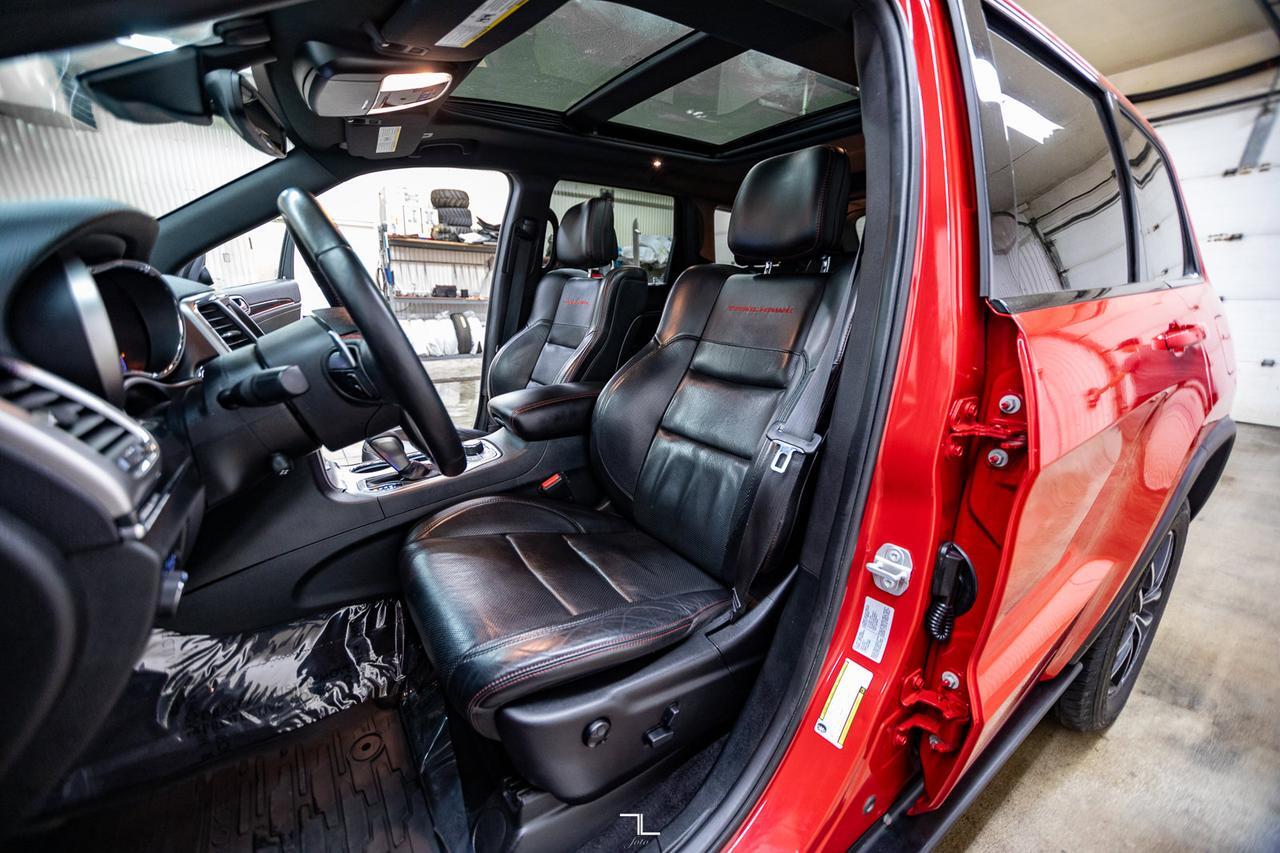 2017 Jeep Grand Cherokee 4x4 Trailhawk Leather Roof Nav BCam Red Deer AB
