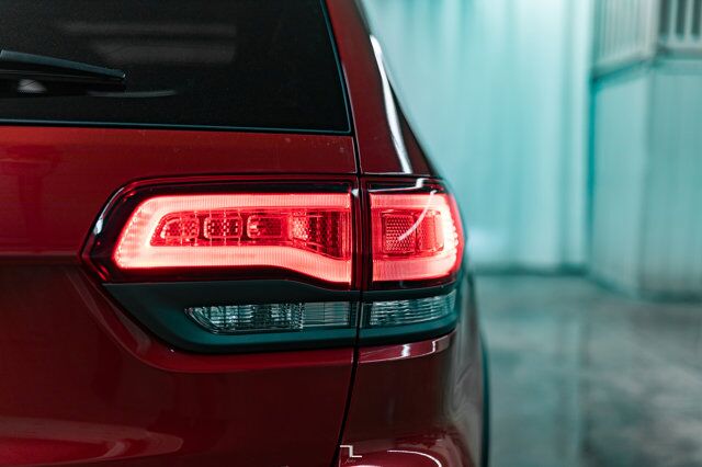 2017 Jeep Grand Cherokee 4x4 Trailhawk Leather Roof Nav BCam Red Deer AB