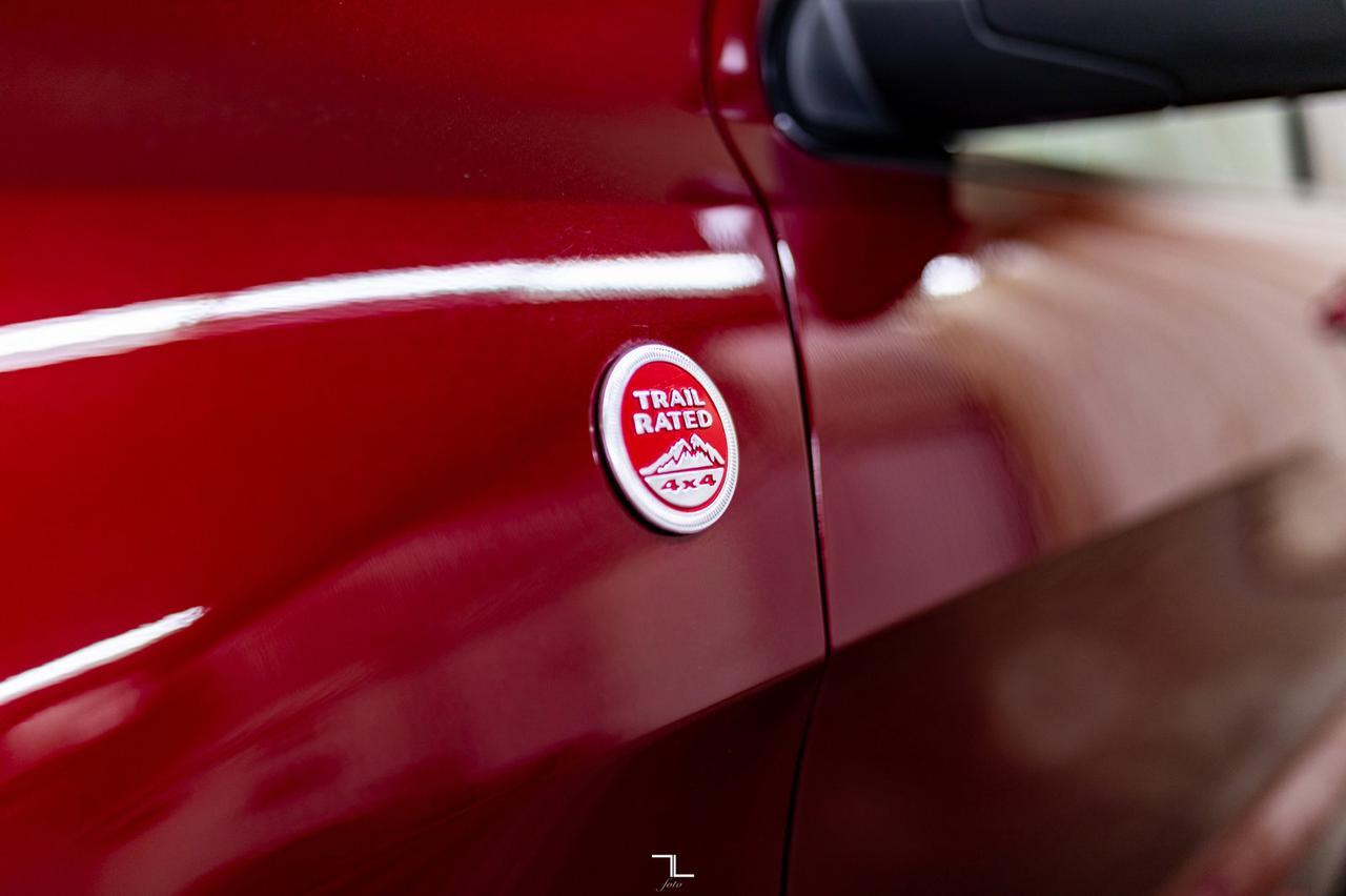 2017 Jeep Grand Cherokee 4x4 Trailhawk Leather Roof Nav Red Deer AB