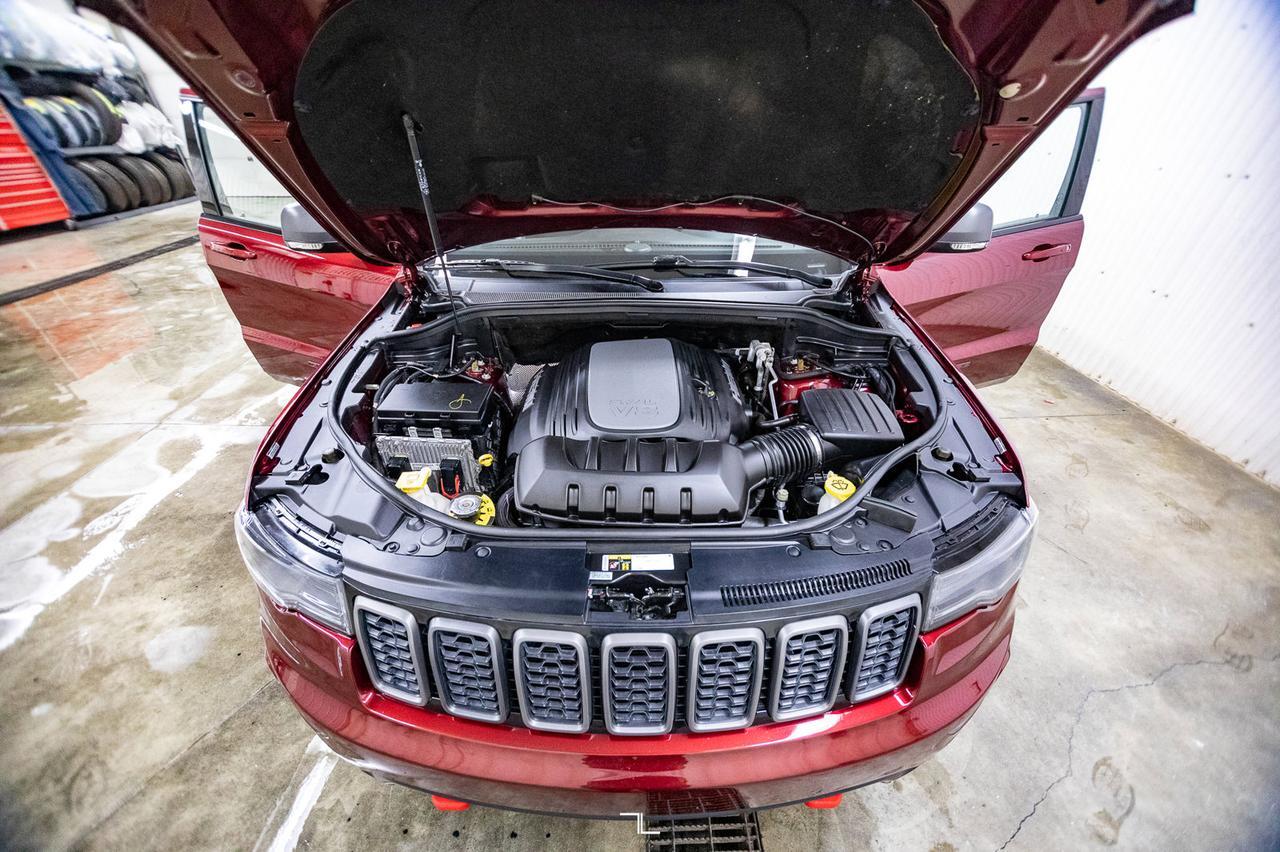 2017 Jeep Grand Cherokee 4x4 Trailhawk Leather Roof Nav Red Deer AB