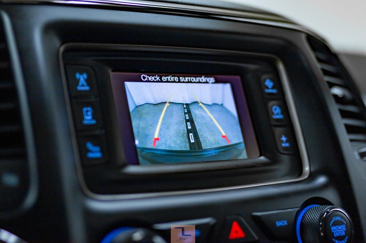 2017 Jeep Grand Cherokee AWD Laredo Roof BCam Red Deer AB