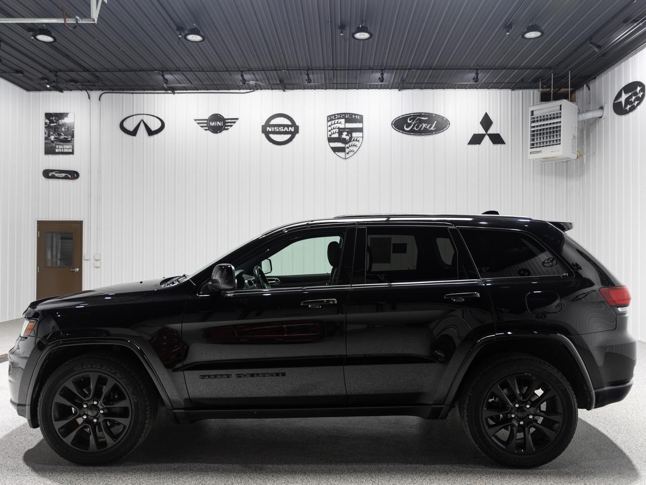 2017 Jeep Grand Cherokee Altitude 4WD Cranberry PA