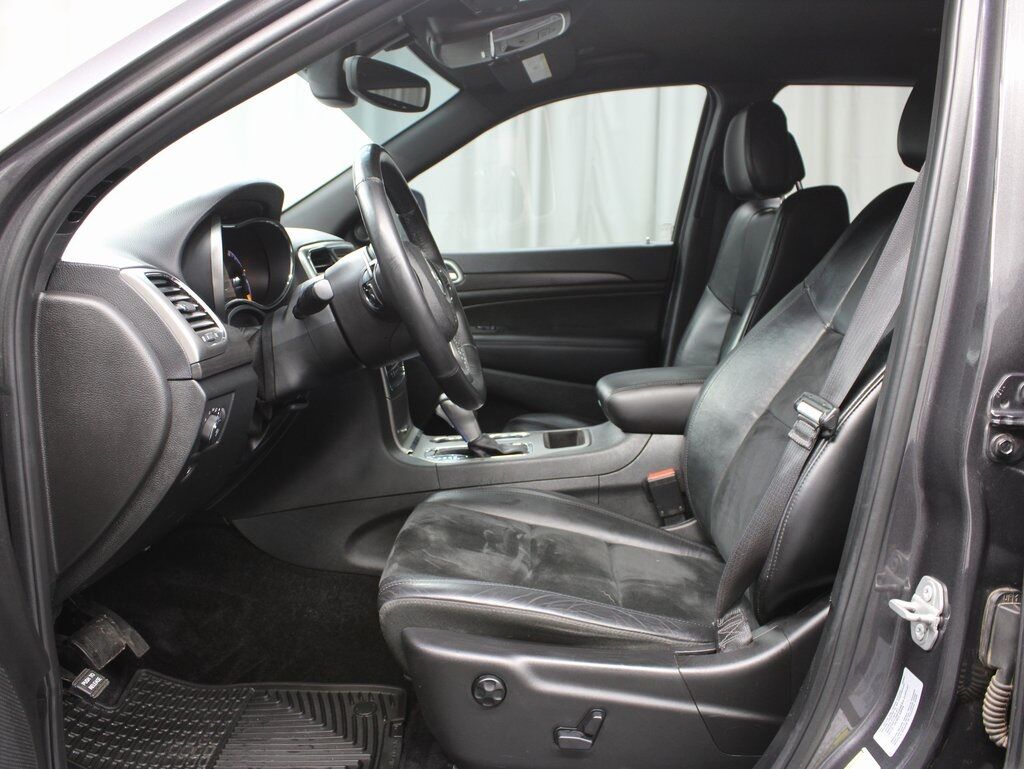 2017 Jeep Grand Cherokee Altitude 4WD Fond du Lac WI