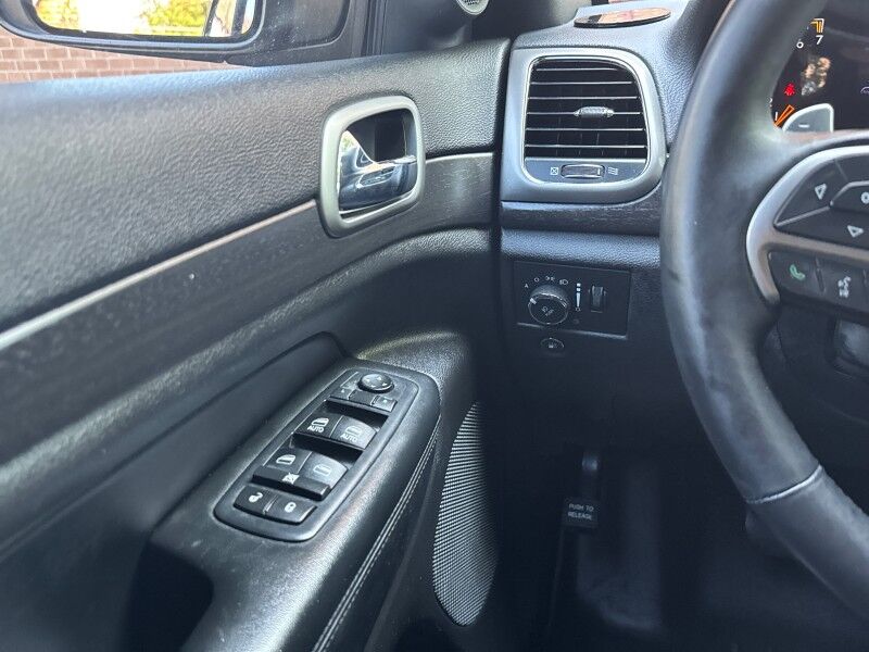 2017 Jeep Grand Cherokee Altitude 4WD w/ Quick Order Package 23Z Altitude Arlington VA
