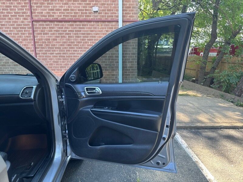 2017 Jeep Grand Cherokee Altitude 4wd Arlington VA