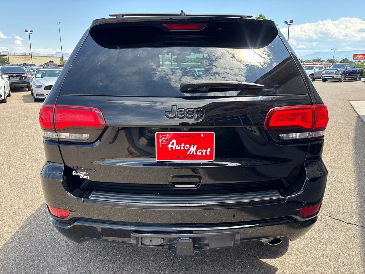 2017 Jeep Grand Cherokee Altitude photo 4