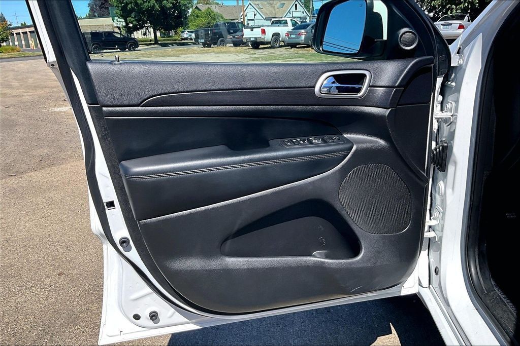 2017 Jeep Grand Cherokee Altitude OR