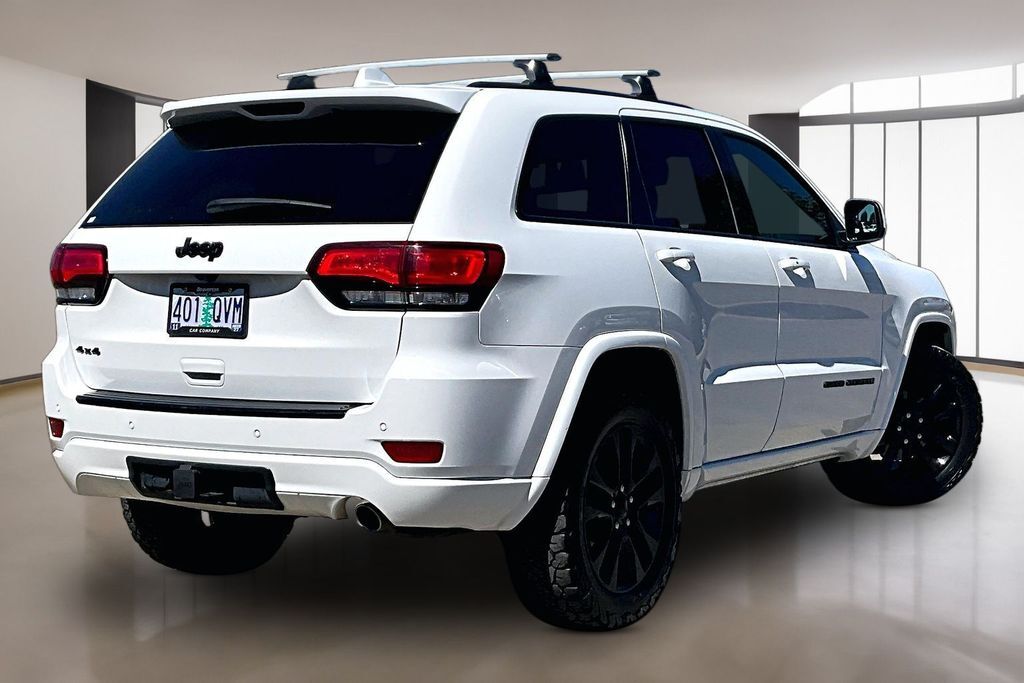 2017 Jeep Grand Cherokee Altitude OR