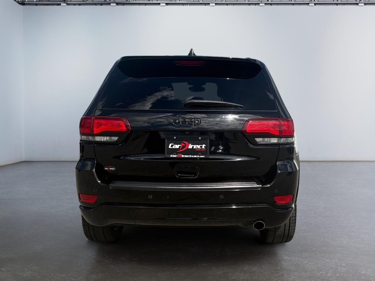 2017 Jeep Grand Cherokee Altitude, POWER LIFTGATE, TOW PACKAGE, BACKUP CAMERA, PARKING SENSORS, HEATED STEERING WHEEL & SEATS, UCONNECT BLUETOOTH, REMOTE START, ONLY 42K MILES, THIS JEEP IS READY FOR YOUR DRIVEWAY! Virginia Beach VA