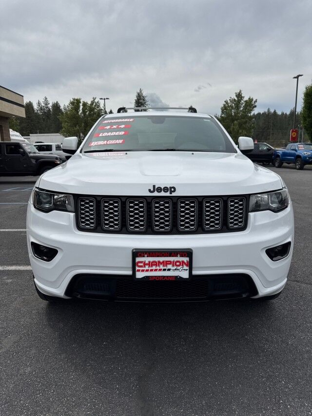 2017 Jeep Grand Cherokee Altitude