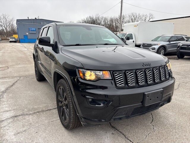 2017 Jeep Grand Cherokee Laredo