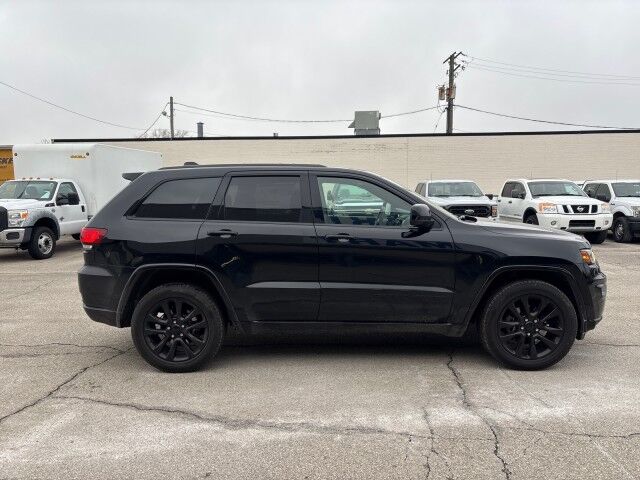 2017 Jeep Grand Cherokee Laredo Cleveland OH