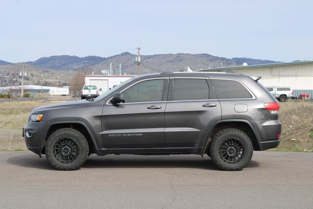 2017 Jeep Grand Cherokee Laredo Klamath Falls OR