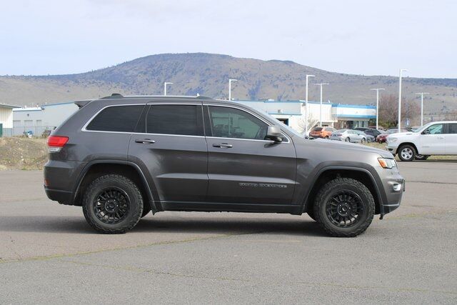 2017 Jeep Grand Cherokee Laredo Klamath Falls OR
