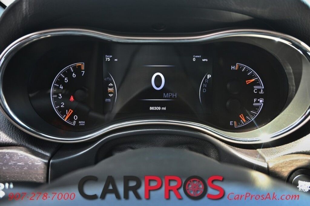 2017 Jeep Grand Cherokee Limited - 4x4 - Luxury Group II - Auto Start - Heated & Cooled Leather Memory Seats - Heated Steering Wheel - 2nd Row Heated Seats - Moonroof - Blind Spot Alert - Power Liftgate - Reverse Camera - Block Heater- 1-Owner Anchorage AK