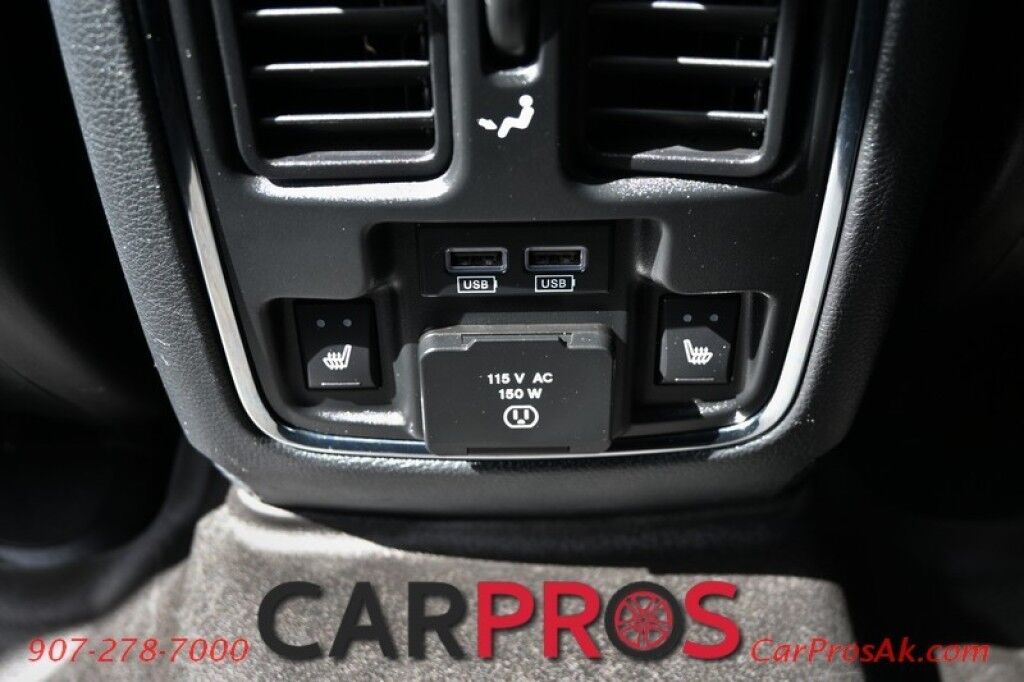 2017 Jeep Grand Cherokee Limited - 4x4 - Luxury Group II - Auto Start - Heated & Cooled Leather Memory Seats - Heated Steering Wheel - 2nd Row Heated Seats - Moonroof - Blind Spot Alert - Power Liftgate - Reverse Camera - Block Heater- 1-Owner Anchorage AK