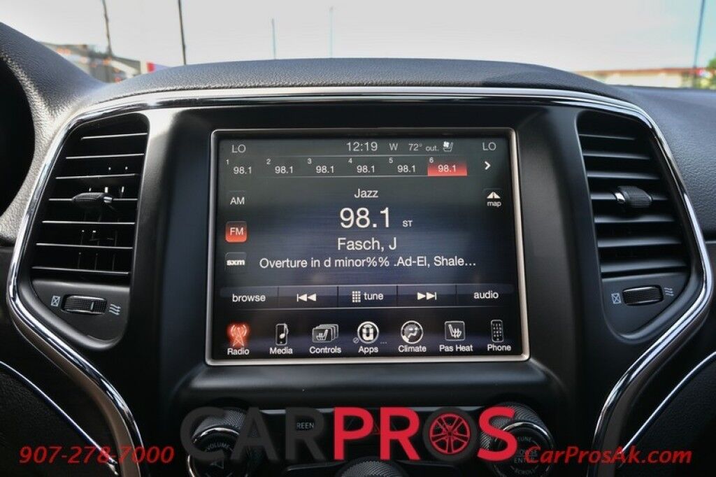 2017 Jeep Grand Cherokee Limited - 4x4 - Luxury Group II - Auto Start - Heated & Cooled Leather Memory Seats - Heated Steering Wheel - 2nd Row Heated Seats - Moonroof - Blind Spot Alert - Power Liftgate - Reverse Camera - Block Heater- 1-Owner Anchorage AK