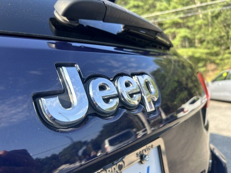 2017 Jeep Grand Cherokee Limited - LOCAL TRADE - WELL MAINTAINED Webster MA