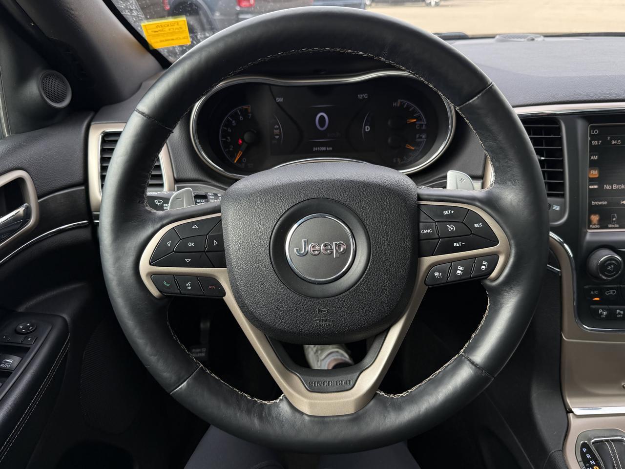 2017 Jeep Grand Cherokee Limited 4WD SUV | V6 Engine | Nappa Leather | Heated Vented | Power Liftgate | Backup Camera Redwater AB