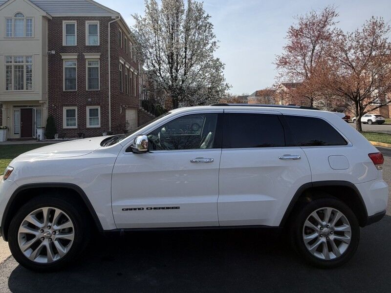 2017 Jeep Grand Cherokee Limited 4WD w/ Luxury Group II Arlington VA