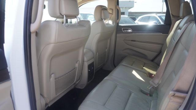 2017 Jeep Grand Cherokee Limited 4x2 Laredo TX