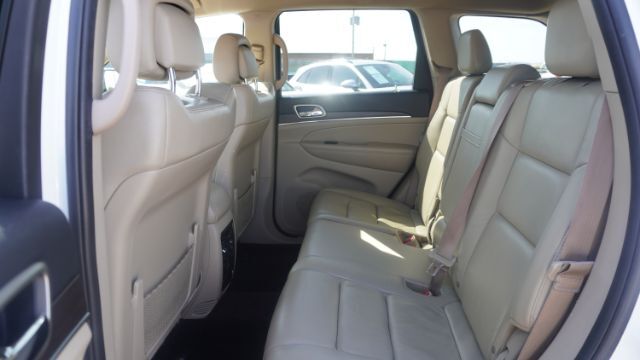 2017 Jeep Grand Cherokee Limited 4x2 Laredo TX