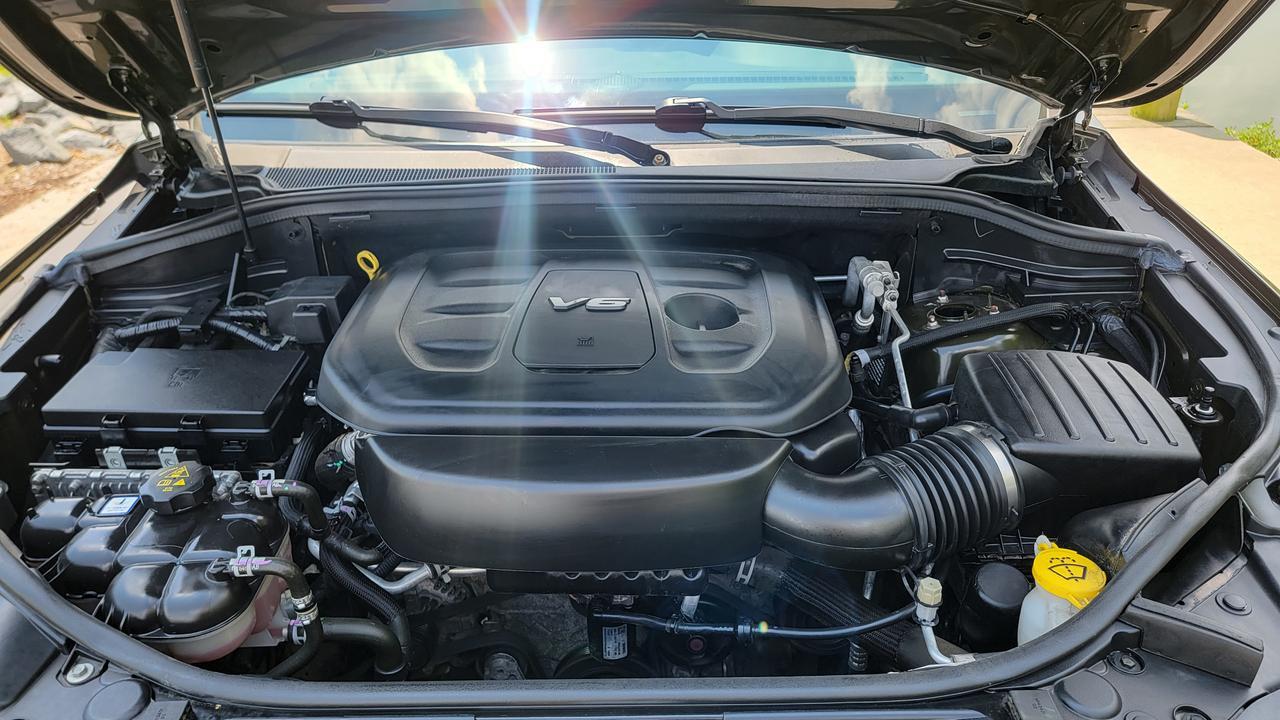 2017 Jeep Grand Cherokee Limited 75th Anniversary Edition 4x4 WITH PANORAMIC SUNROOF, RAIN SENSE