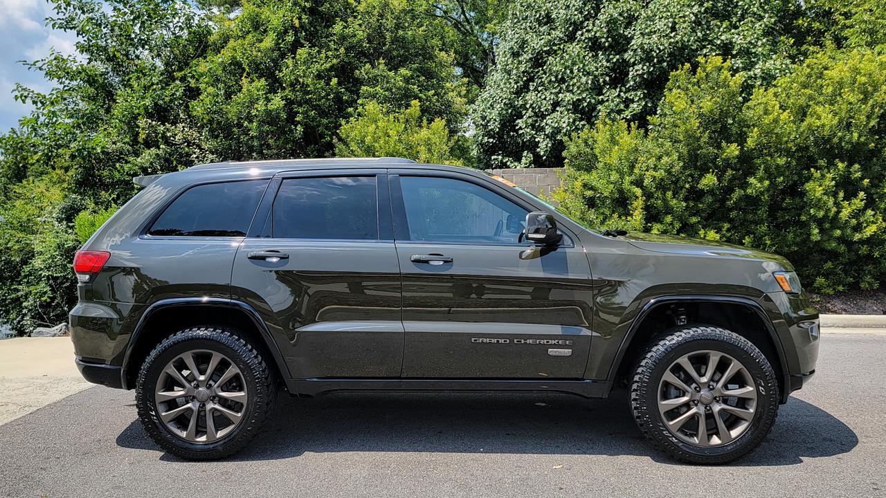 2017 Jeep Grand Cherokee Limited 75th Anniversary Edition 4x4 WITH PANORAMIC SUNROOF, RAIN SENSE