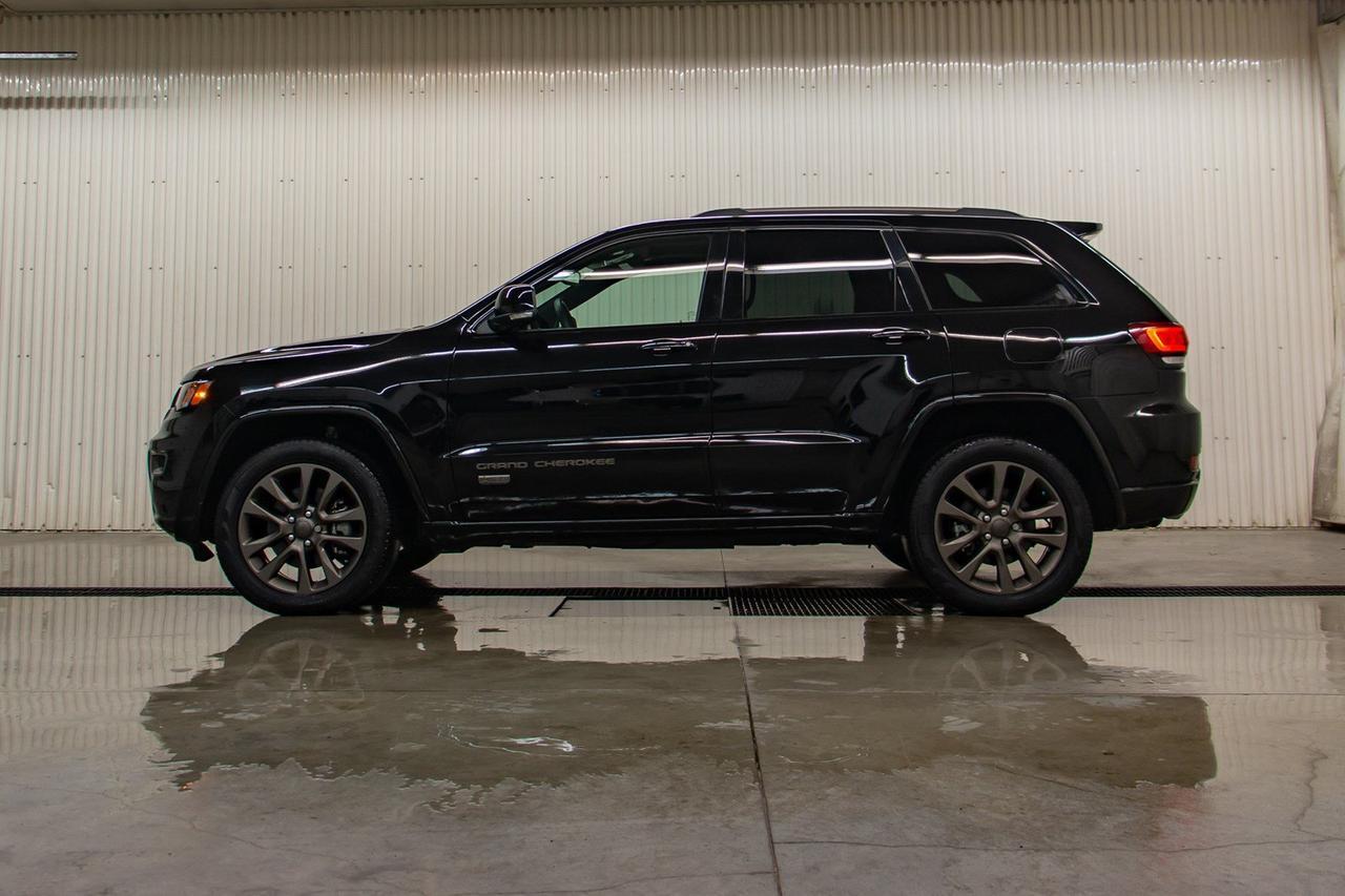 2017 Jeep Grand Cherokee Limited 75th Anniversary Red Deer AB