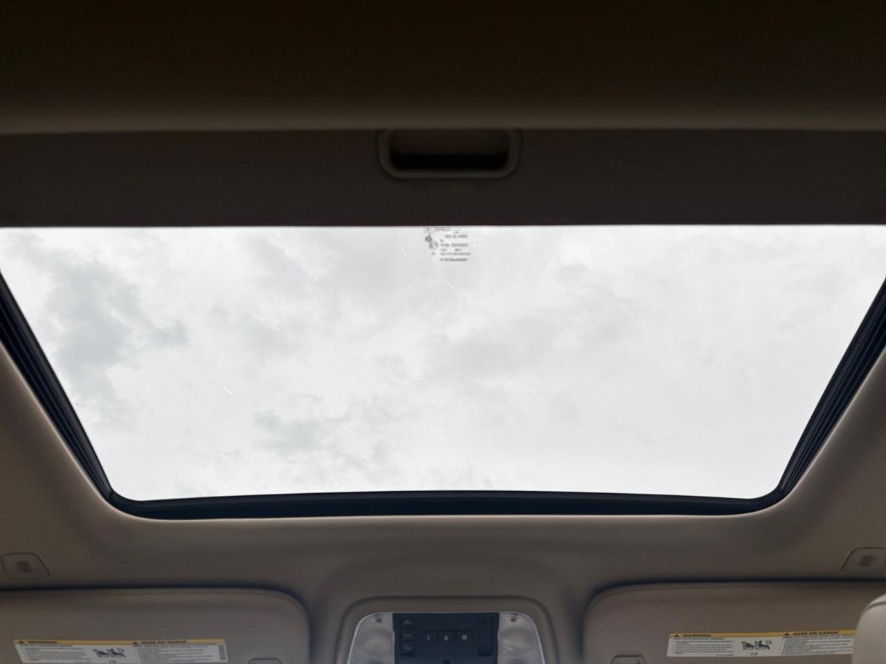 2017 Jeep Grand Cherokee Limited, BACKUP CAMERA, PARKING SENSORS, POWER LIFTGATE, HEATED STEERING WHEEL & SEATS, BLIND SPOT ALERT, LANE KEEP ASSIST, POWER SUNROOF, GET JEEPIN ON THE ROAD! Virginia Beach VA