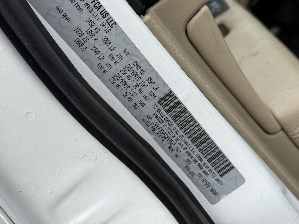 2017 Jeep Grand Cherokee Limited Crestwood KY