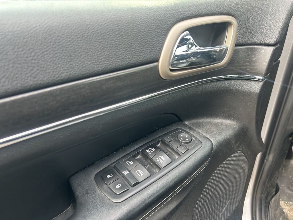 2017 Jeep Grand Cherokee Limited Crestwood KY