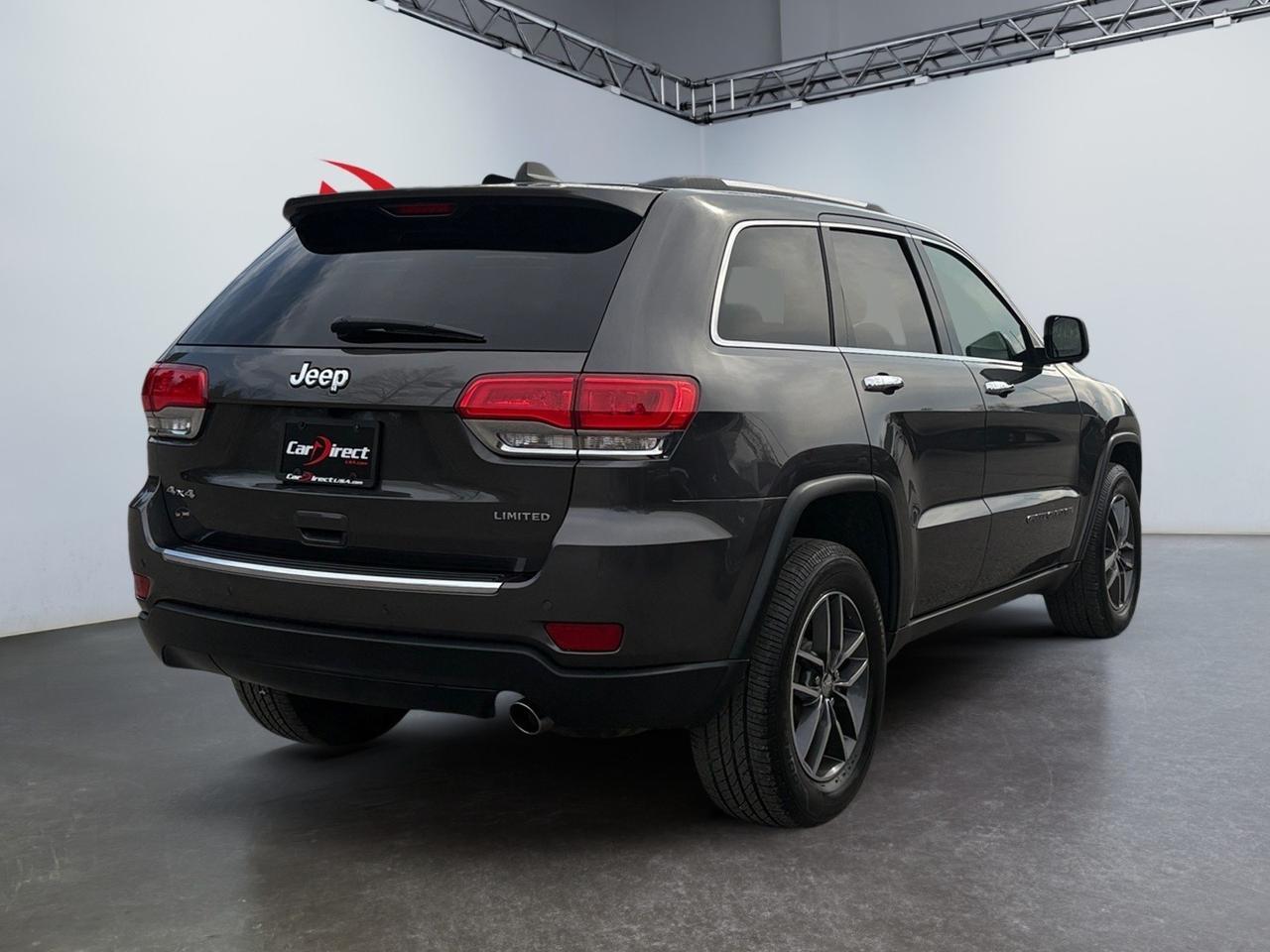 2017 Jeep Grand Cherokee Limited, POWER LIFTGATE, POWER SUNROOF, NAVIGATION, READY ALERT BRAKING, HEATED FRONT & REAR SEATS, REMOTE START, LOW MILES, GET ON THE ROAD IN THIS JEEP! Virginia Beach VA