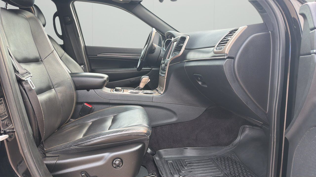 2017 Jeep Grand Cherokee Limited Sherwood Park AB