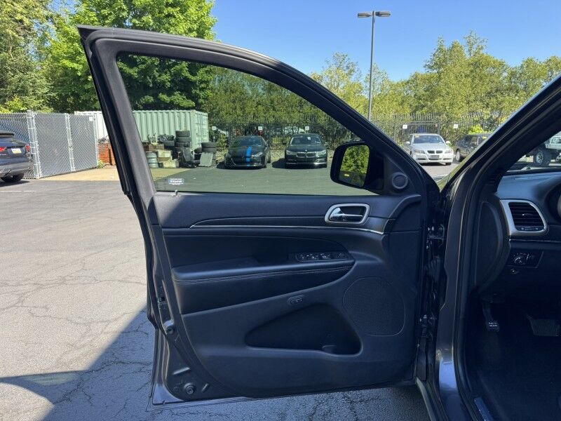2017 Jeep Grand Cherokee Limited Willow Grove PA