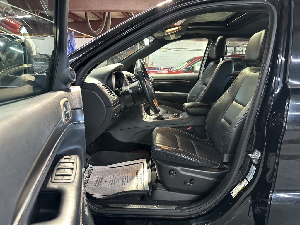 2017 Jeep Grand Cherokee Limited Worcester MA