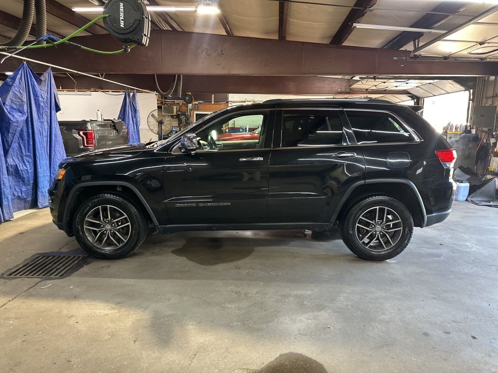 2017 Jeep Grand Cherokee Limited Worcester MA
