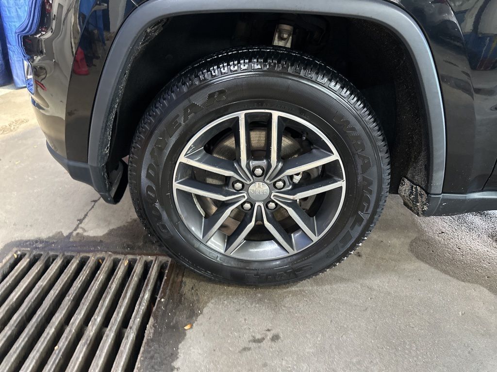 2017 Jeep Grand Cherokee Limited Worcester MA