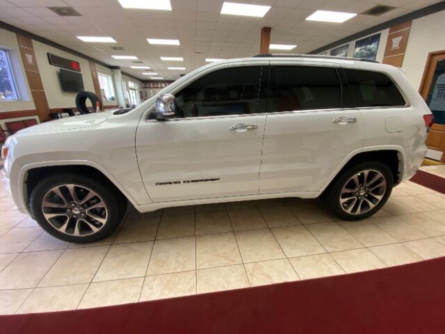 2017 Jeep Grand Cherokee Overland 4x2