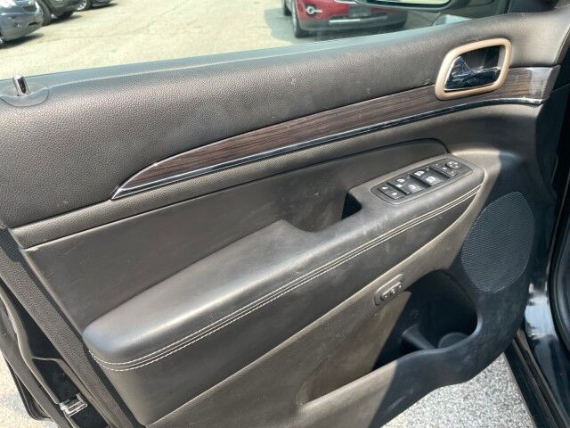 2017 Jeep Grand Cherokee Overland Cleveland OH