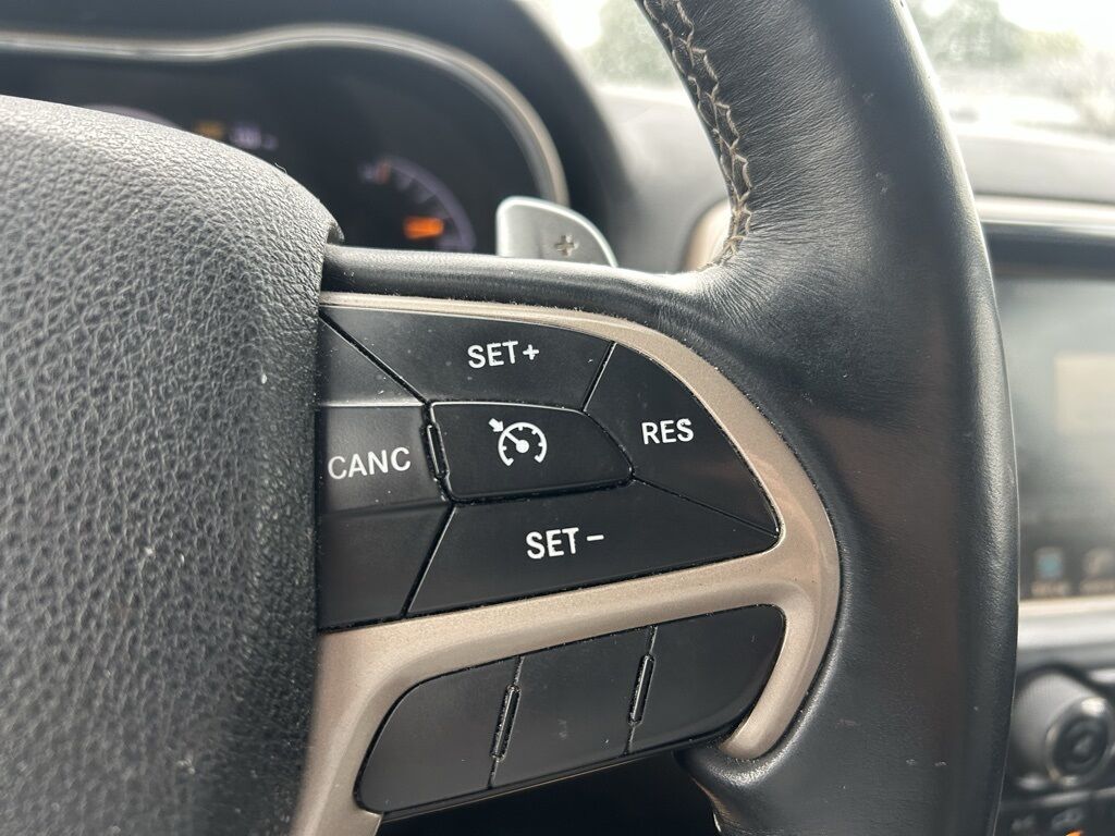 2017 Jeep Grand Cherokee Overland Crestwood KY